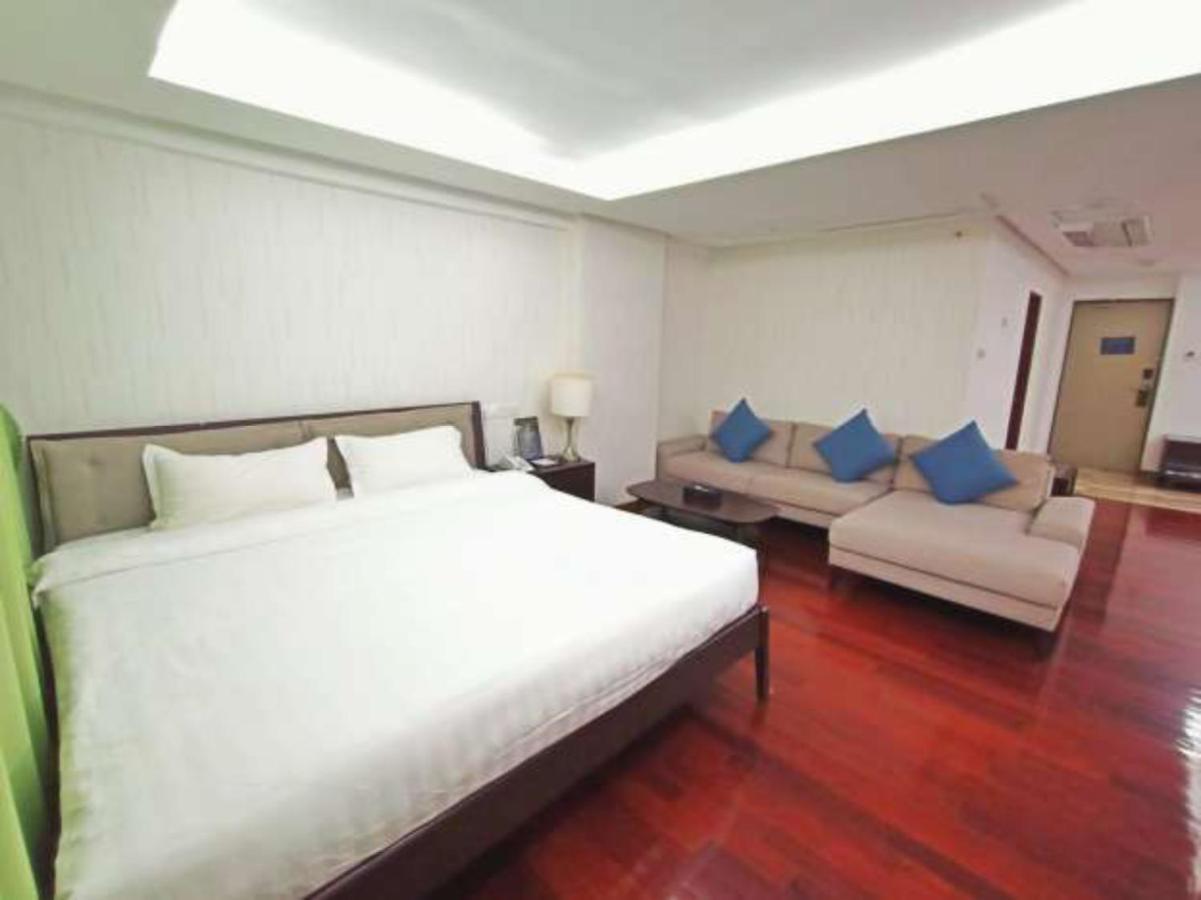 Myanmar Life Hotel Rangoon Buitenkant foto